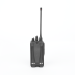 Radio Portátil UHF / Batería 2250 mAh extrema duración  / 400-470 MHz / 5W De Potencia / Bocina de 1500mW Mas Potente/ , 16 canales. Incluye: batería, cargador, antena, tapa de accesorios y clip. IC-F4003